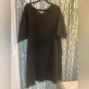 Pip-Squeak Chapeau A-Line wool dress with 3/4 sleeve in Medium, Black